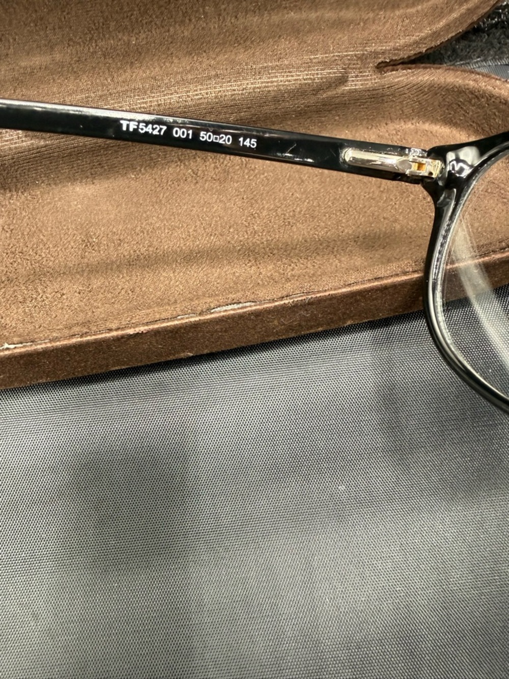 Tom Ford authentic pre-loved RX glasses - Picture 6 of 7